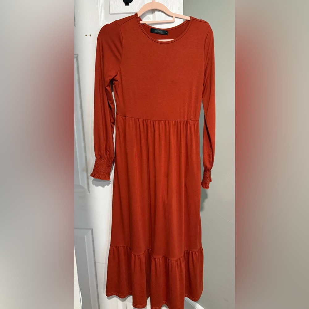 Elegant Rust Maxi Dress